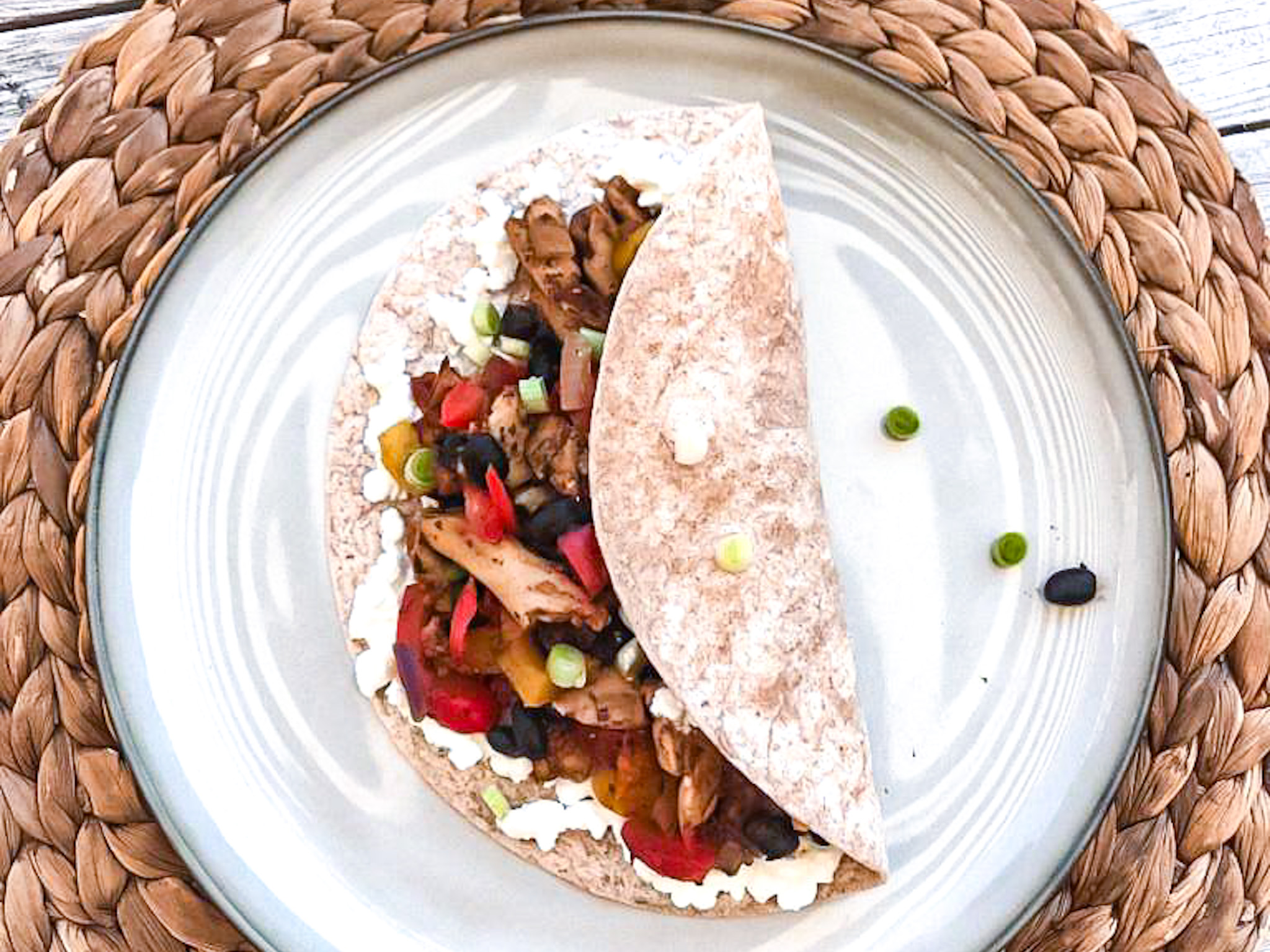 Wraps met bonen en hüttenkäse