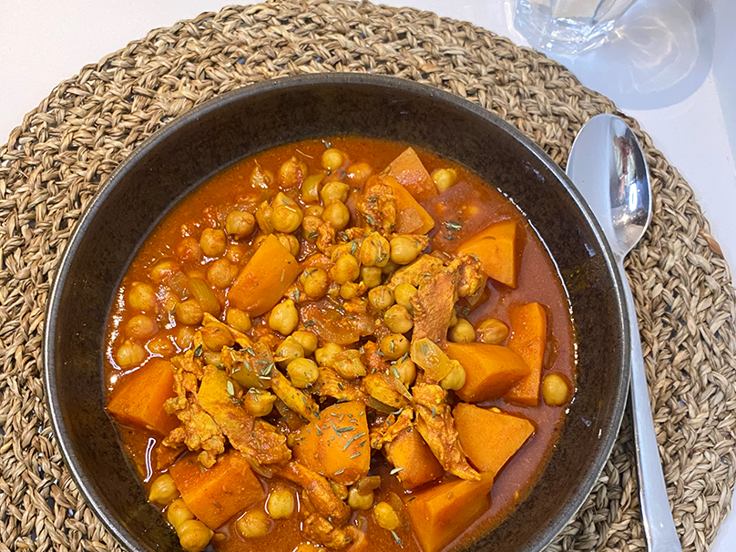 Stoofpot met kikkererwten (en kip)