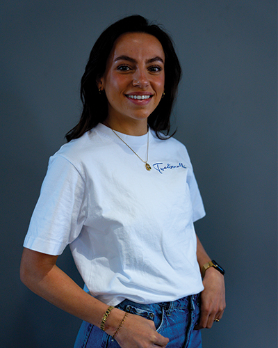 https://dev.twee12.com/wp-content/uploads/2025/05/web-marisa.jpg